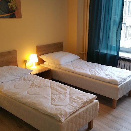 Kaktus Guest House 2 Warschau Buitenkant foto
