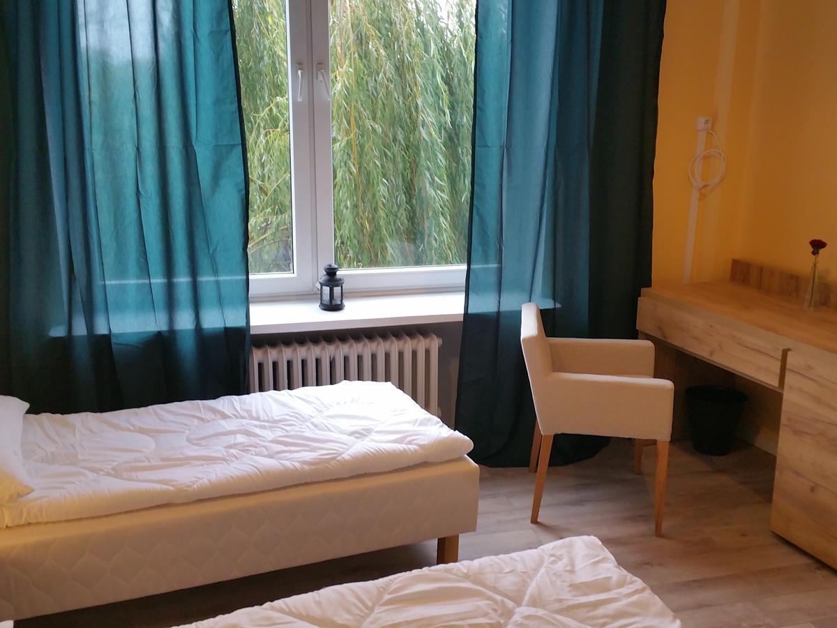 Kaktus Guest House 2 Warschau Buitenkant foto